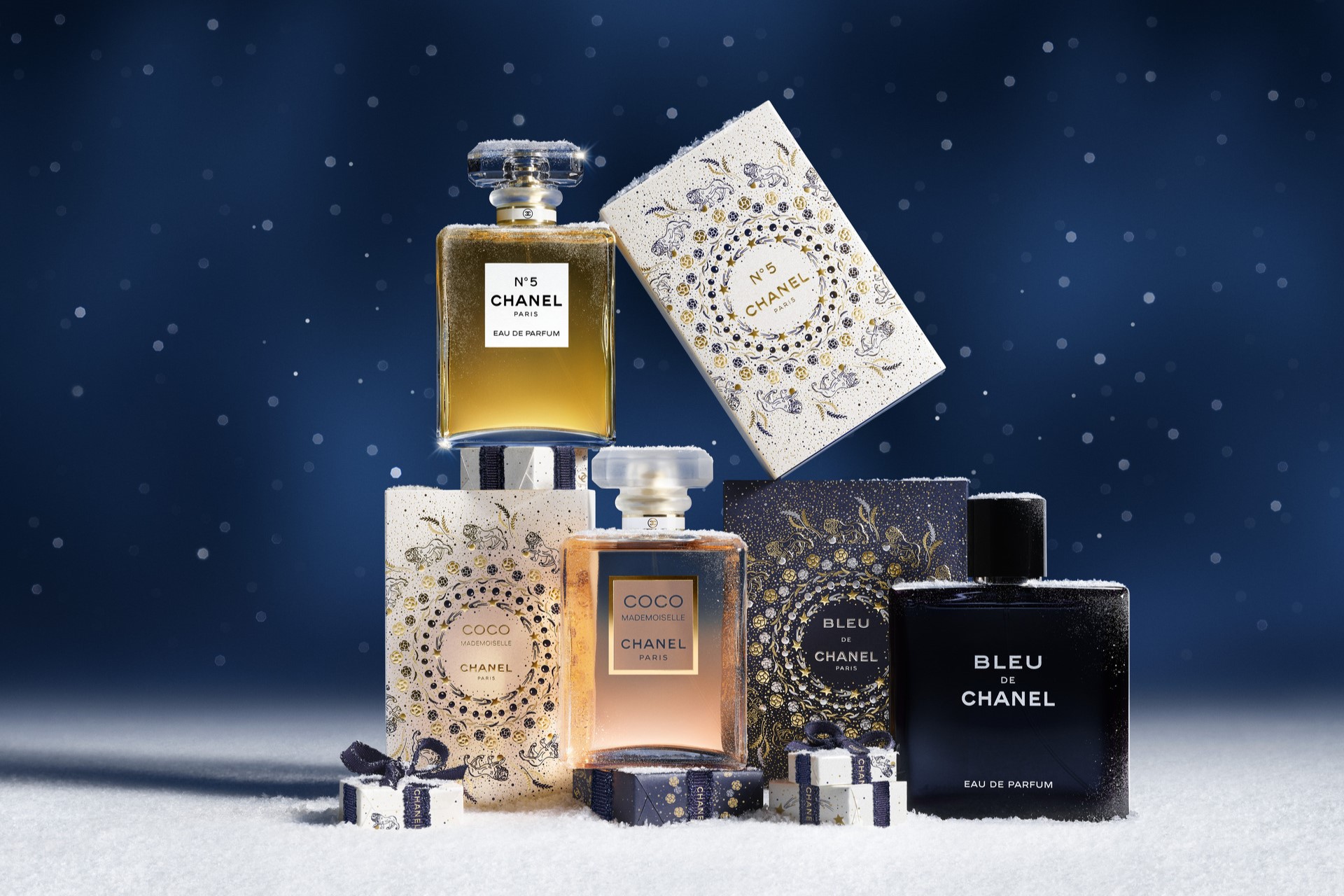 Editorial Harian Wanita – Holiday Glow in a Bottle, Intip Koleksi Wewangian Chanel untuk Musim Perayaan!