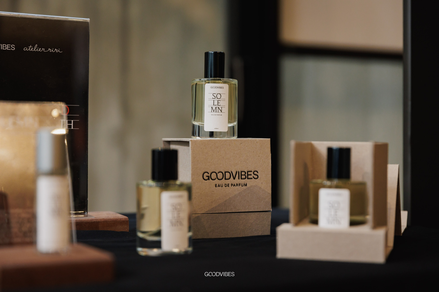 Editorial Harian Wanita – GoodVibes Merilis SOLEMN Eau de Perfume Bekerja Sama dengan Atelier Riri!